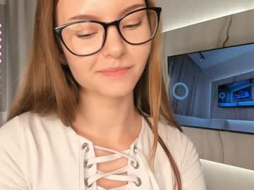 girl
        gemmacockayne cam image #4858236