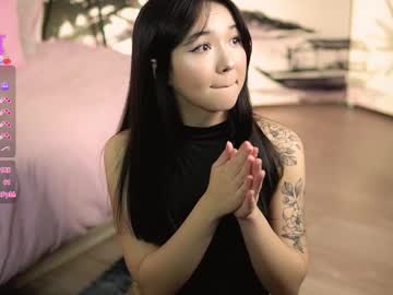 girl
        lin_kun cam image #6424827
