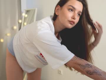girl
        victoria_karma cam image #4461905