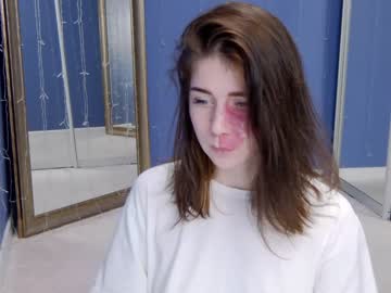 girl
        alicebad__ cam image #533126
