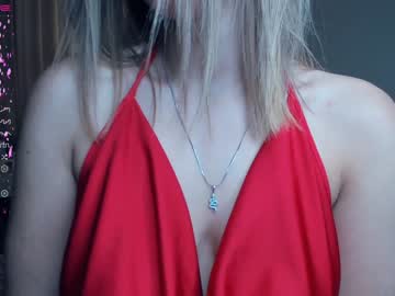 girl
        erline_may cam image #4065479