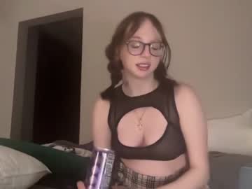 girl
        blubella cam image #3525563