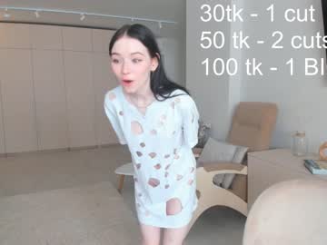 girl
        oki_dokie cam image #1603920