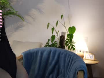 girl
        urcutelinda cam image #3453119