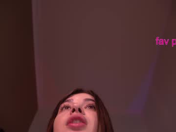 girl
        lana_rosy cam image #4762777