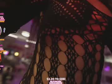 girl
        hannahjames710 cam image #6153019