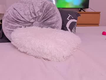 girl
        th3_b3st_squirt cam image #5461943