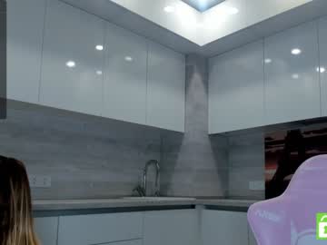 girl
        harriethudson cam image #3027941