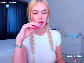 girl
        8a8y_nura cam image #1372404