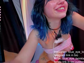 girl
        blue_eye_twinkle cam image #4304585