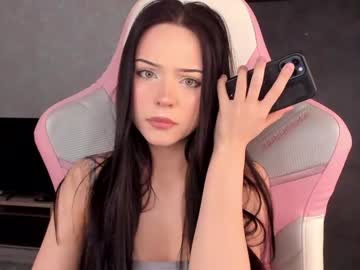 girl
        girl_of_yourdreams cam image #1198586