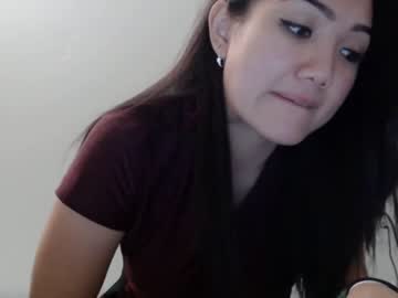 girl
        london_tipton cam image #2728753