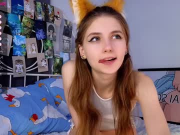 girl
        cute_fox_girl cam image #3922712