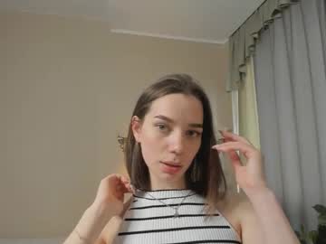 girl
        odelyncure cam image #6830592